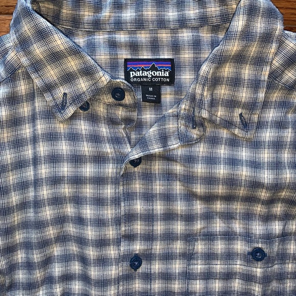 Men’s Patagonia Bluffside slim fit button front Plaid shirt Medium - Picture 2 of 3